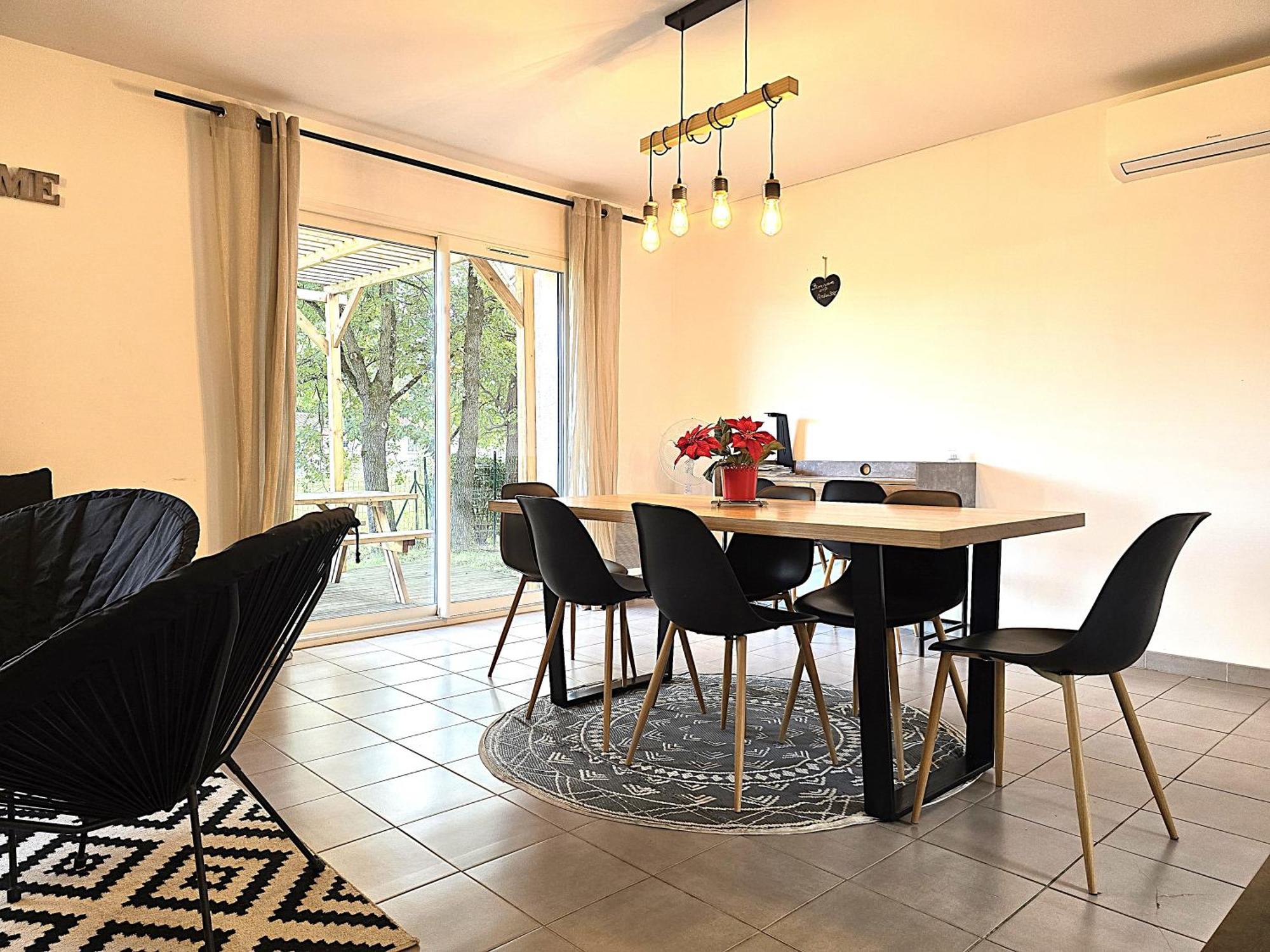 Le Clos Andree - Charmante Maison 8 Personnes - 5 Lits - Climatisation Reversible - Parking 3 Vehicules - Garage - Zone Nord Montauban - Terrasse Et Jardin Εξωτερικό φωτογραφία