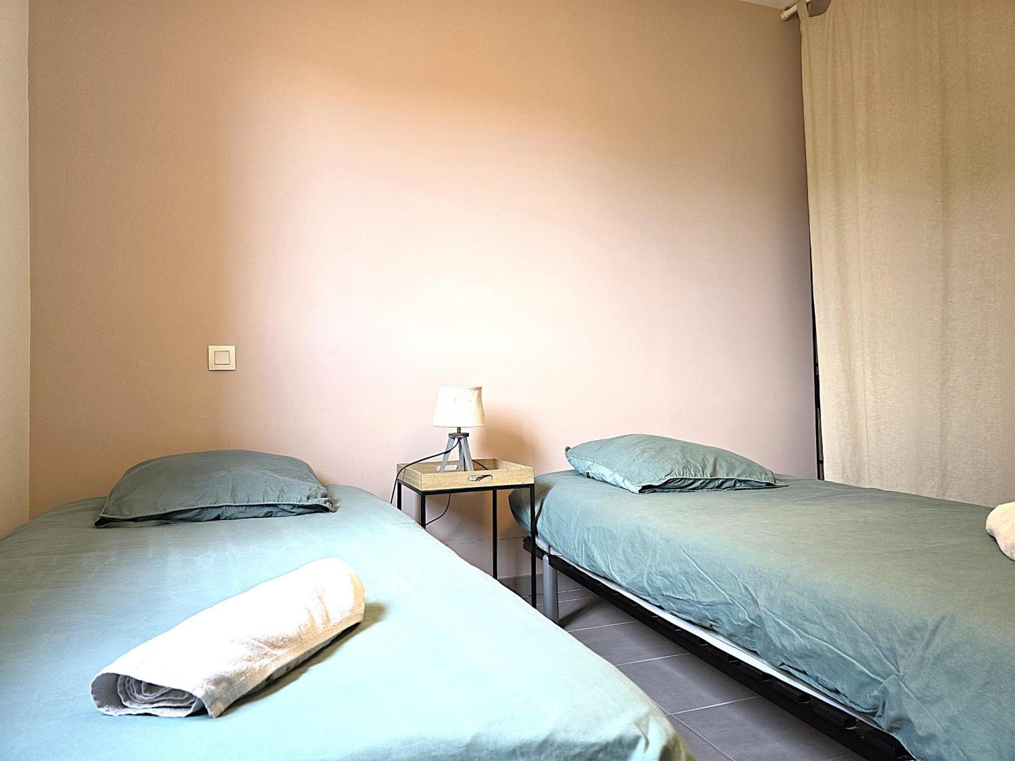 Le Clos Andree - Charmante Maison 8 Personnes - 5 Lits - Climatisation Reversible - Parking 3 Vehicules - Garage - Zone Nord Montauban - Terrasse Et Jardin Εξωτερικό φωτογραφία